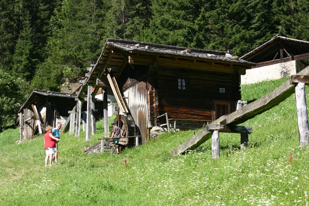 Bauernhof Im Wiesengrund マリア・ルッガウ エクステリア 写真
